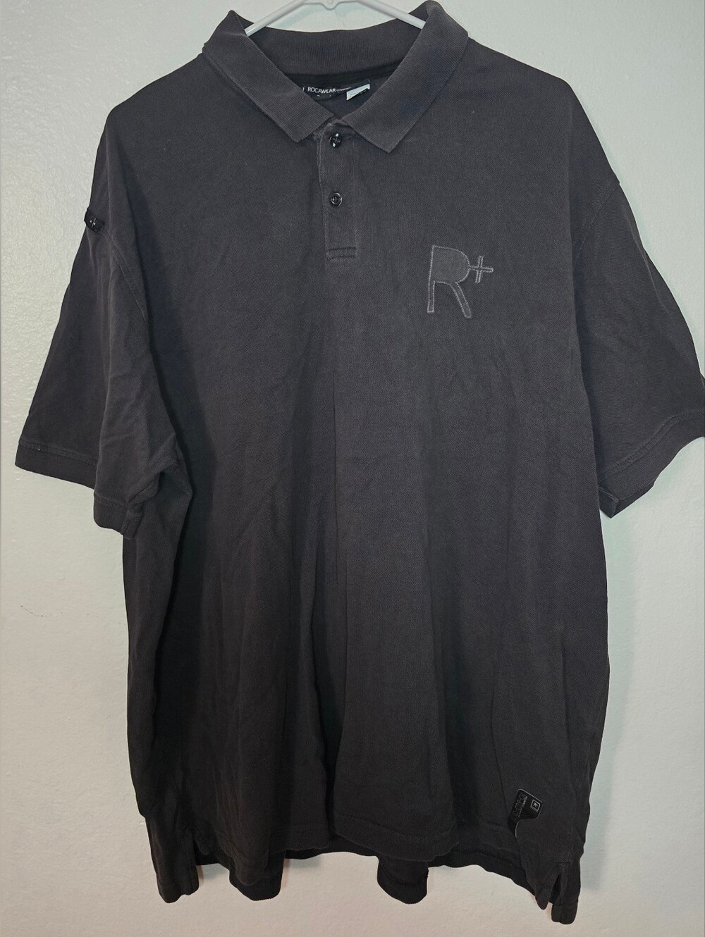 Vintage Y2K Rocawear Polo Shirt Black Short Sleeve Embroidered R+ Logo [3xl)